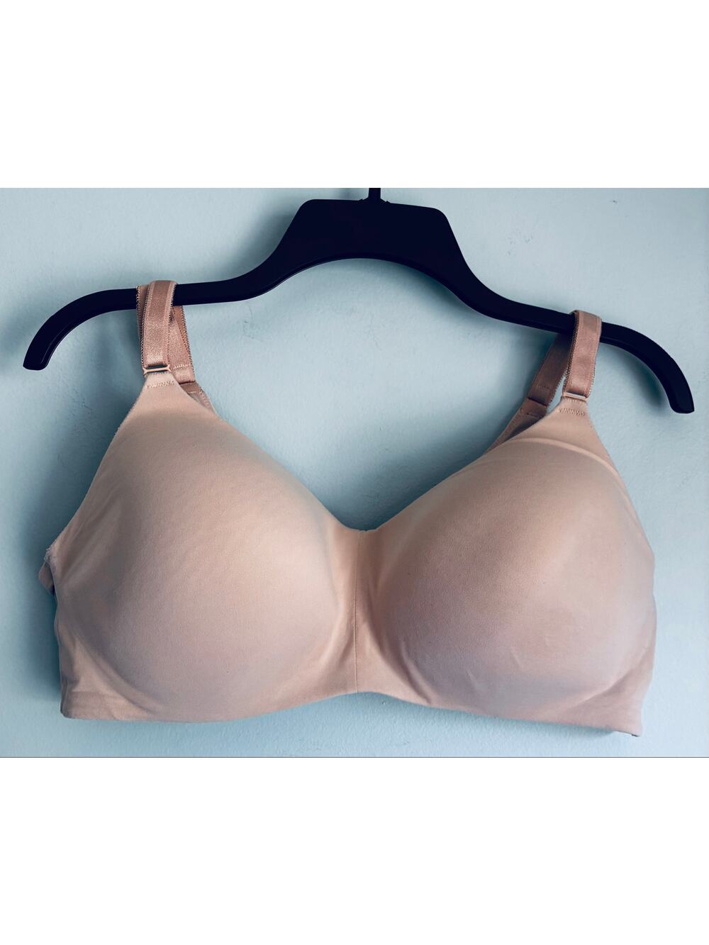 Torrid Curve Wireless Beige Bra 40C Casual Everyday